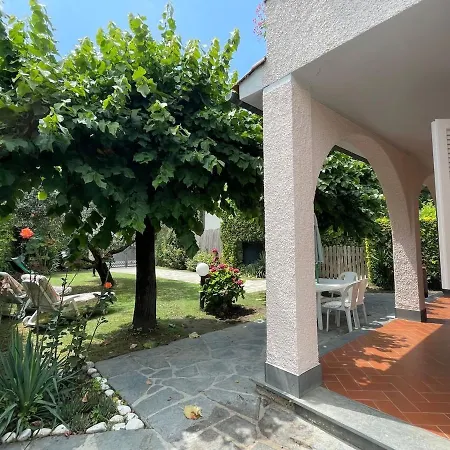 Villa Celestina, Dei Marmi, Italy