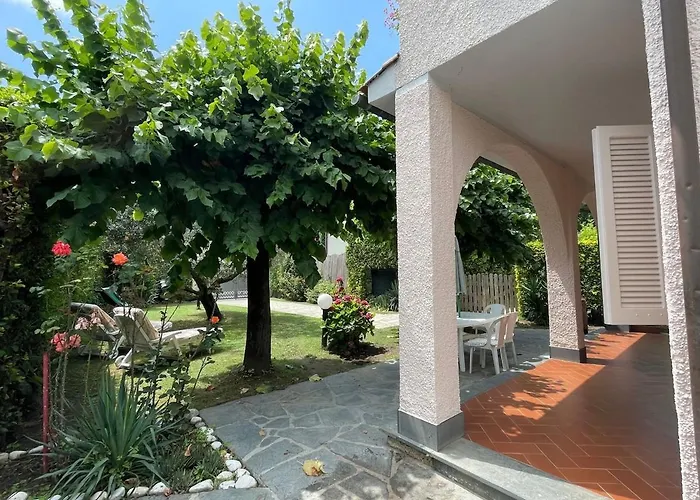 Villa Celestina, Dei Marmi, Italy